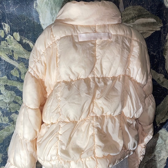 Free People In a Bubble Puffer Jacket-60% OFF MSRP - Picture 4 of 4
